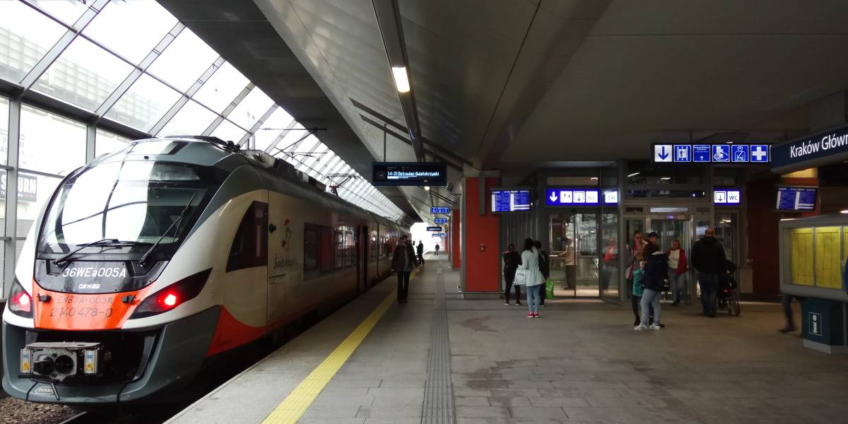 Пригородные электрички в Кракове — как пользоваться и в каких случаях?