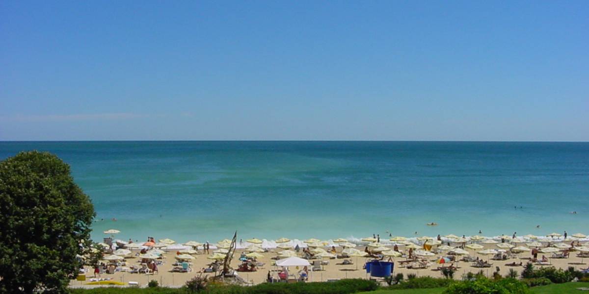 Бюджетные курорты Болгарии: отдых в Золотых Песках