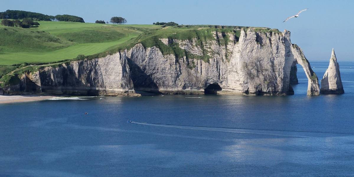 Путешествие из Парижа в Этрета: как добраться, что посмотреть, где остановиться, сколько стоит