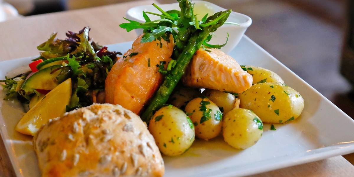 Сколько стоит еда в Исландии: исландская кухня, цены в кафе и продуктовых супермаркетах