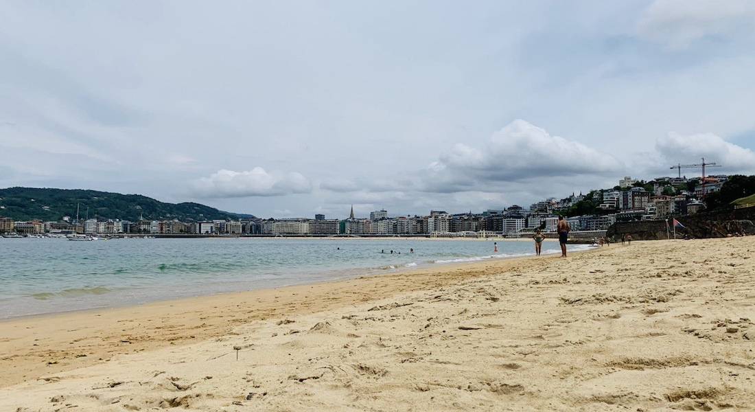 Где лучше купаться в Сан-Себастьяне