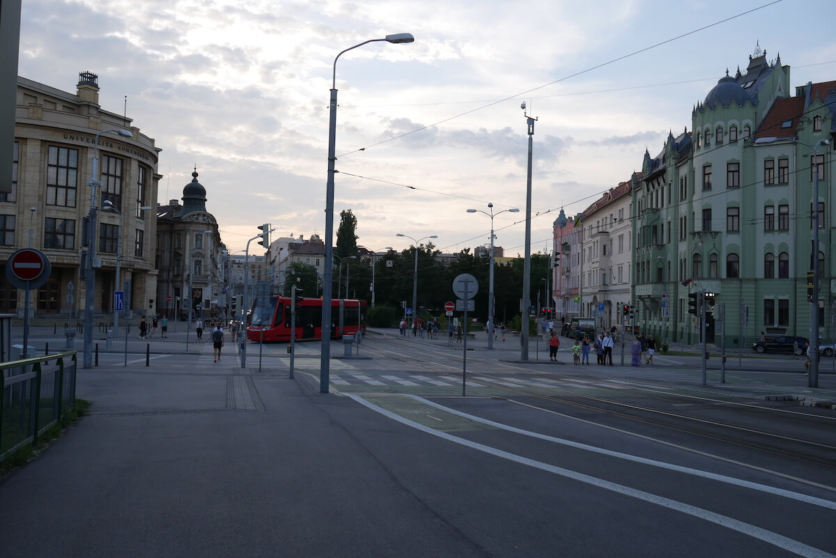 Братислава, инфраструктура