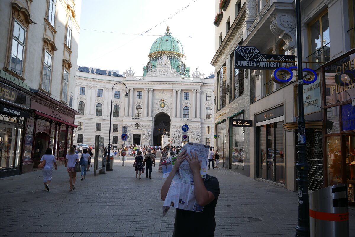 Улица Кольмаркт в Вене