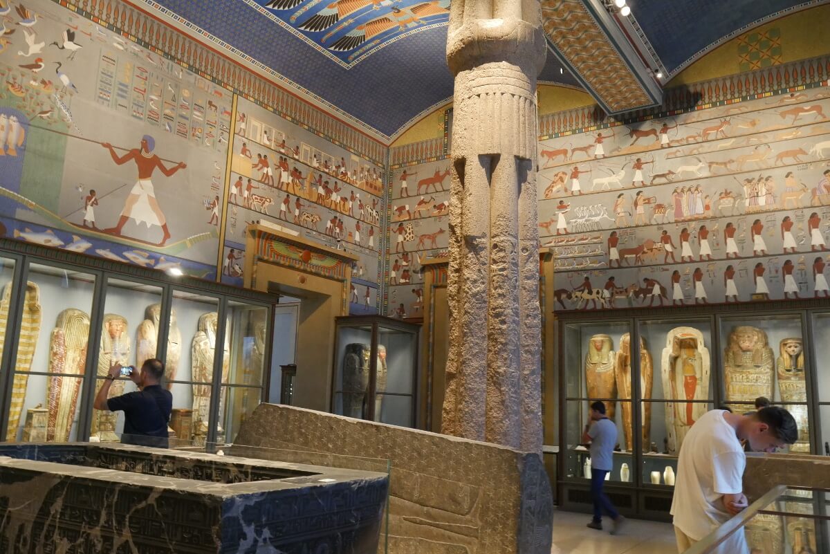 экспонаты музея Истории искусств