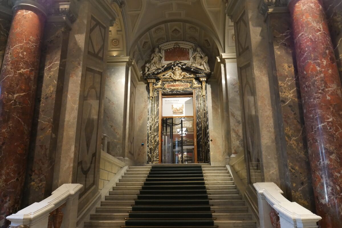 Внутреннее убранство музея Истории искусств