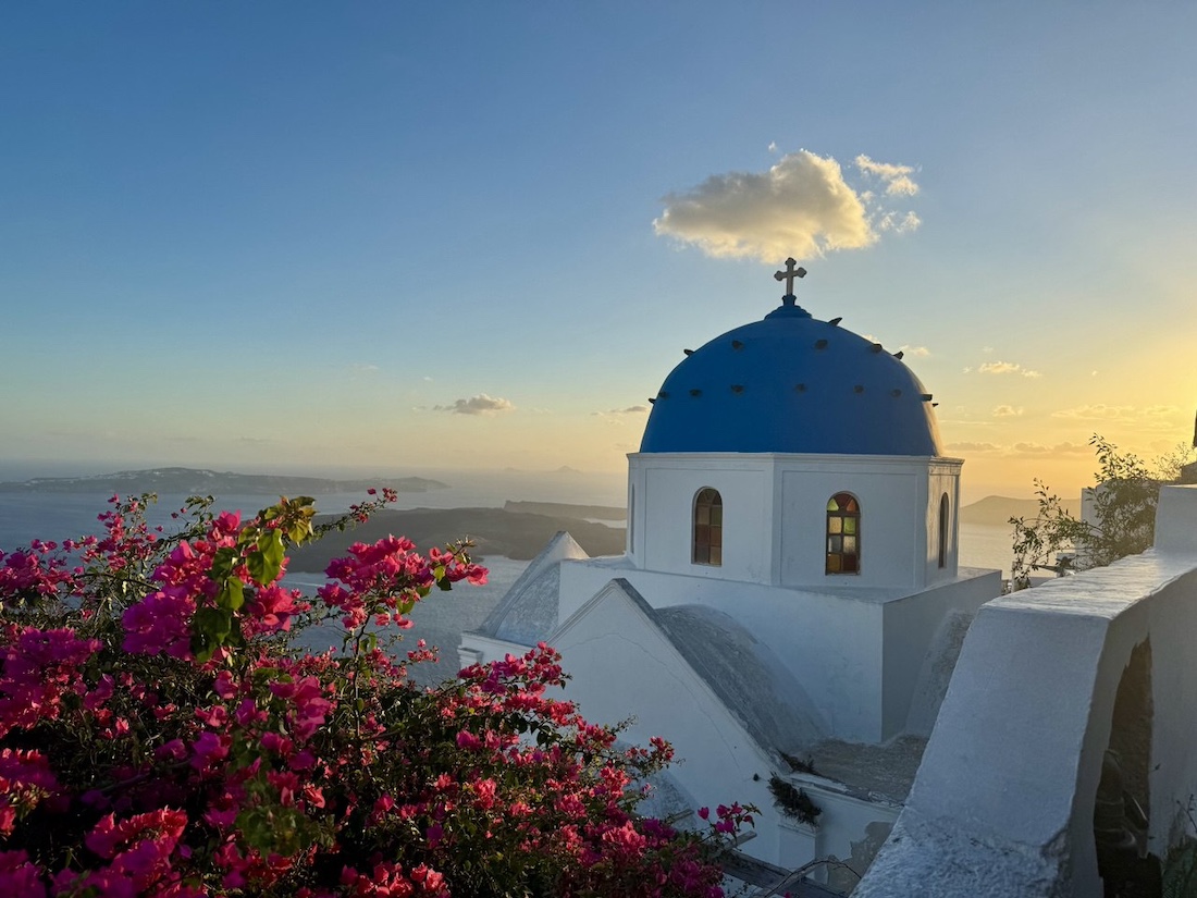 Imerovigli city view