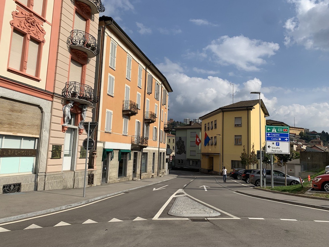 из Комо в Швейцарию