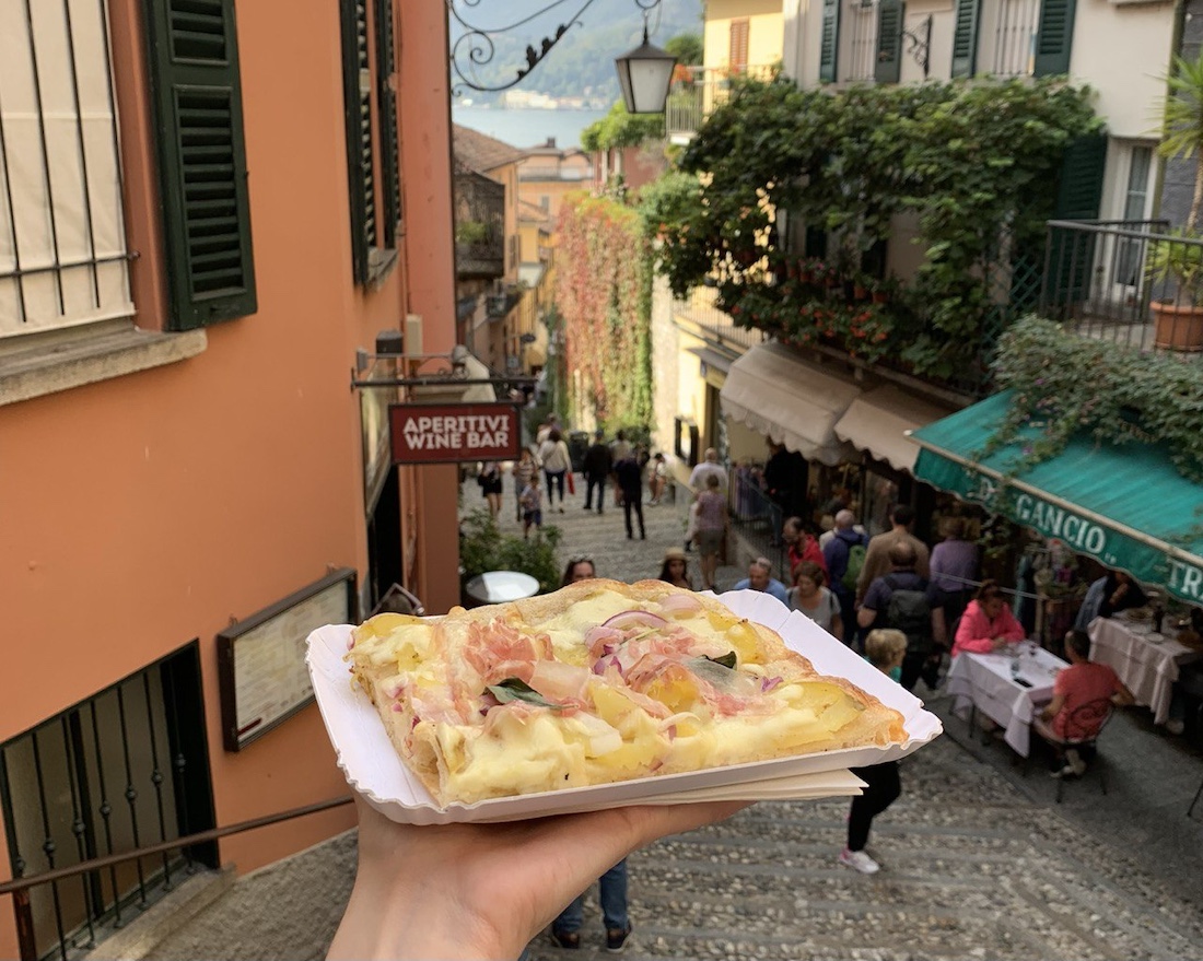 Картофельная пицца нельзя не соблазниться